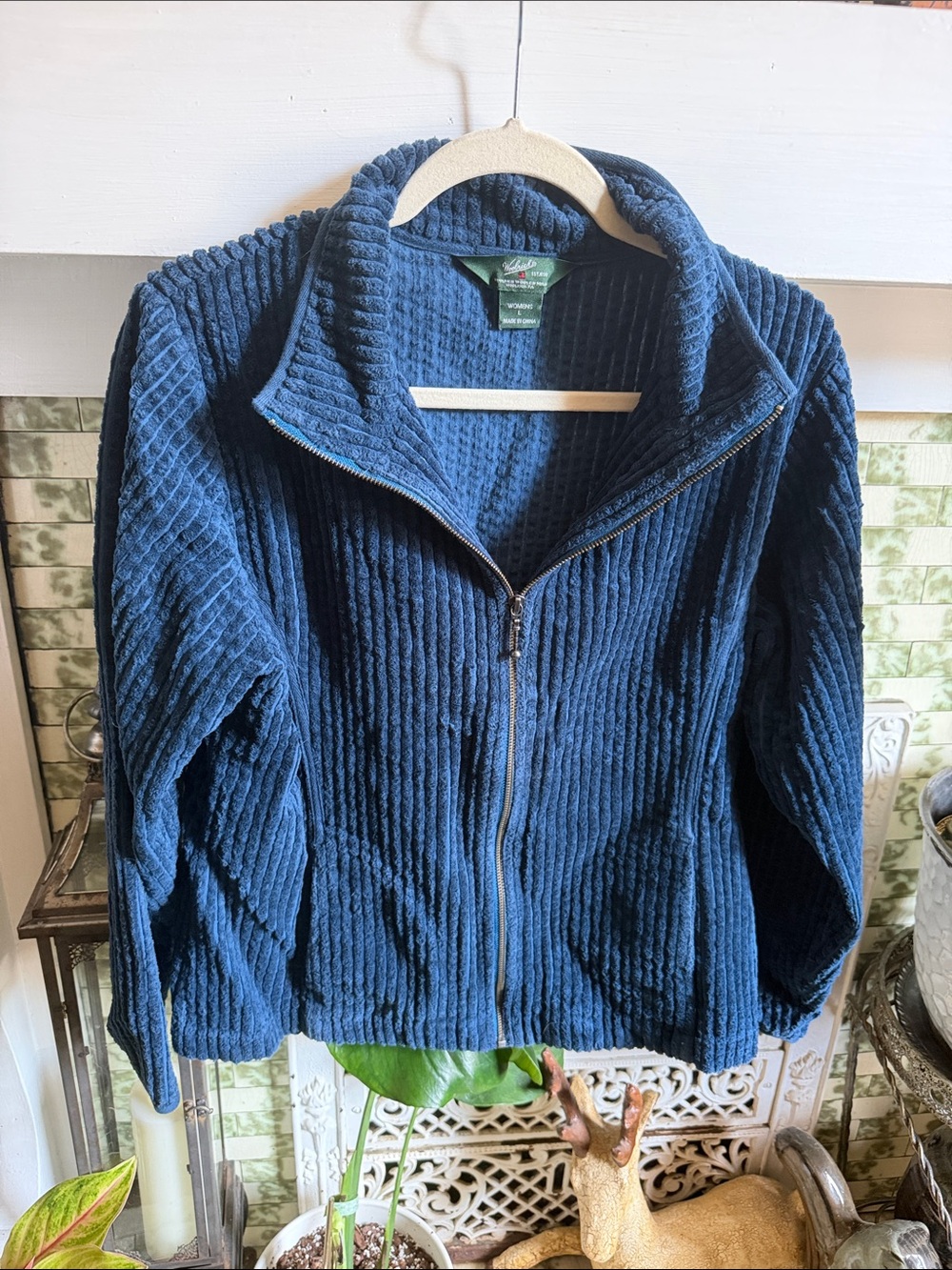 Woolrich Corduroy Full Zip Dark Blue Coat/Jacket, Women’s Large